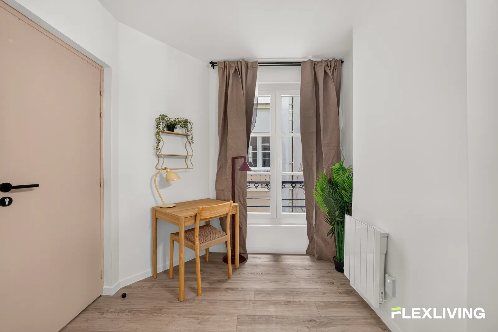 Apartement équipé - — séjour